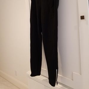 Karen Kane Black Leggings with Zip Side Detail